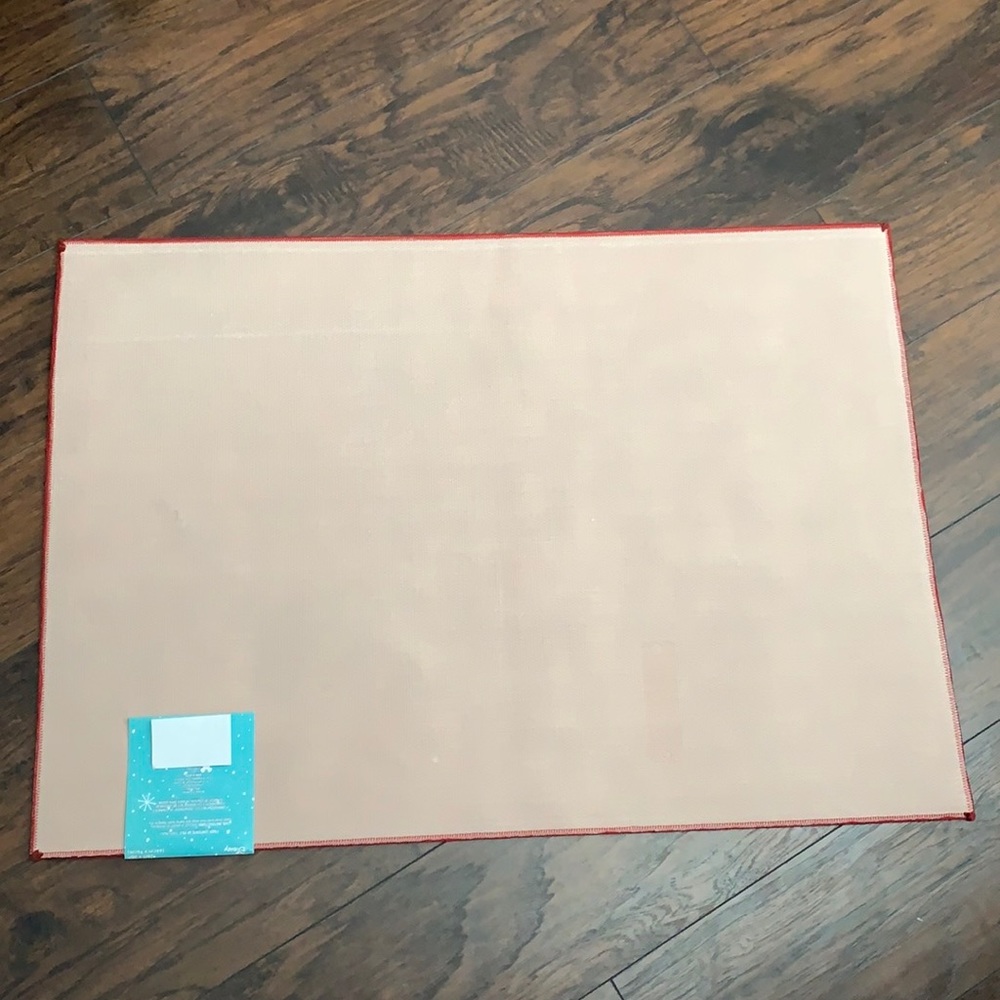 New Disney Mickey Rug - Picture 4 of 4